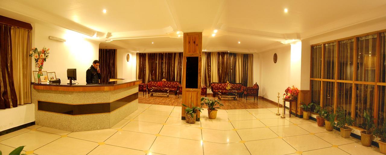 Lords Residency Hotel Manali  Ngoại thất bức ảnh